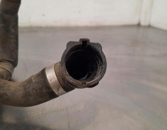 Radiator Hose AUDI Q4 SUV (F4B)