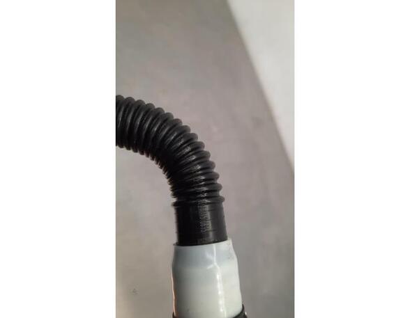 Radiator Hose TESLA MODEL 3 (5YJ3)