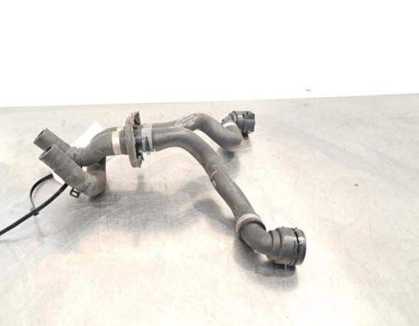 Radiator Hose AUDI A4 Avant (8W5, 8WD, B9)