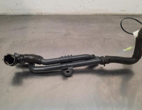 Radiator Hose VW TOURAN (5T1)