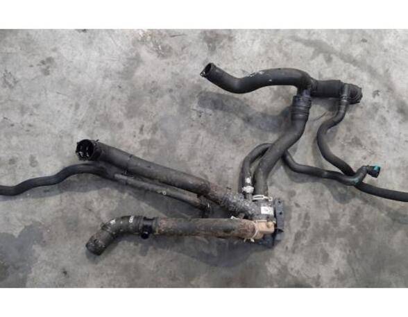 Extra waterpomp LAND ROVER RANGE ROVER SPORT (L494), LAND ROVER RANGE ROVER SPORT III (L461)