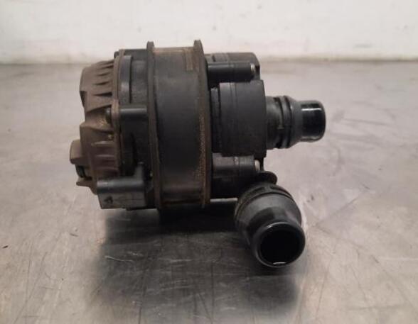 Additional Water Pump BMW X7 (G07)