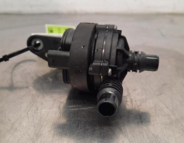 Additional Water Pump BMW X7 (G07)