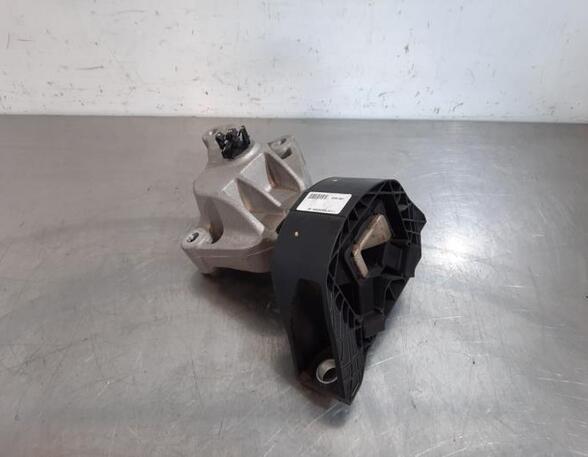 Engine Mount Bracket DACIA SANDERO II