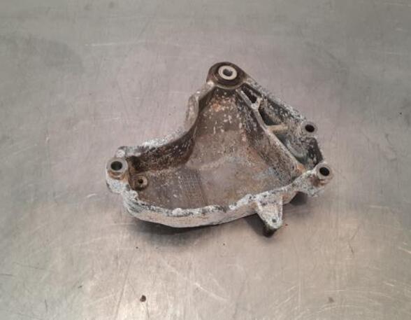 Engine Mount Bracket MERCEDES-BENZ A-CLASS (W176)