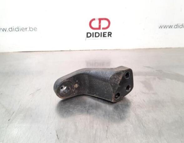 Engine Mount Bracket KIA VENGA (YN)