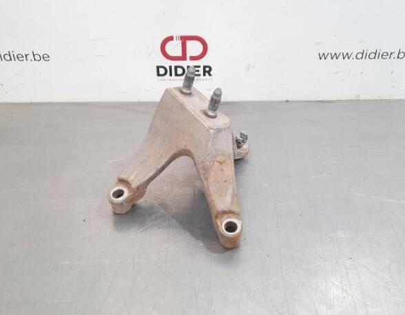 Engine Mount Bracket DACIA SANDERO II