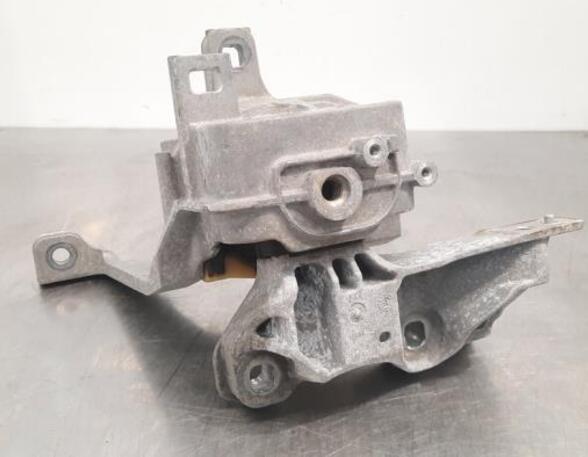 Engine Mount Bracket MERCEDES-BENZ CLA (C118)