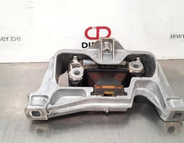 Engine Mount Bracket MERCEDES-BENZ CLA Coupe (C117)