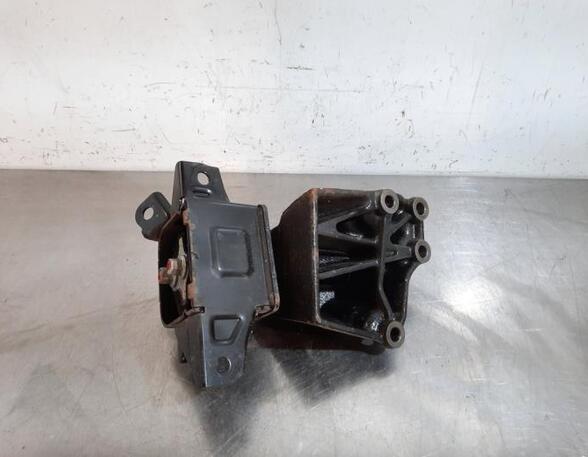 Engine Mount Bracket HYUNDAI i30 Estate (PDE)