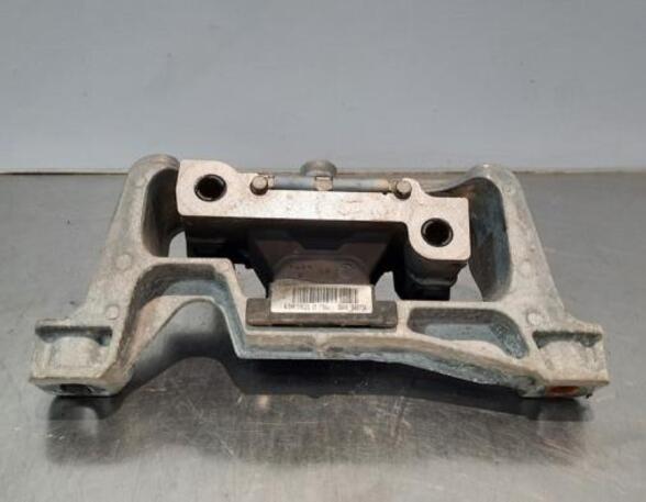 Engine Mount Bracket MERCEDES-BENZ GLA-CLASS (X156)