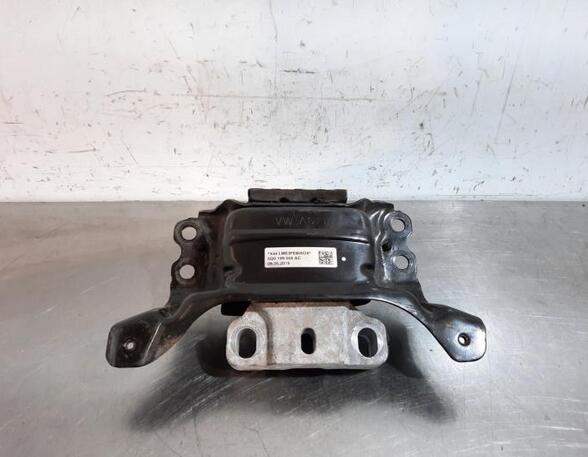 Engine Mount Bracket AUDI A3 Sportback (8VA, 8VF), AUDI A3 Limousine (8VS, 8VM), SKODA KAROQ (NU7, ND7)