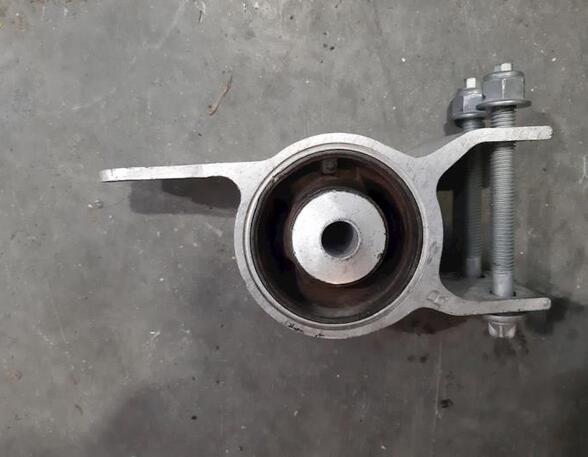 Engine Mount Bracket MERCEDES-BENZ CLA (C118)