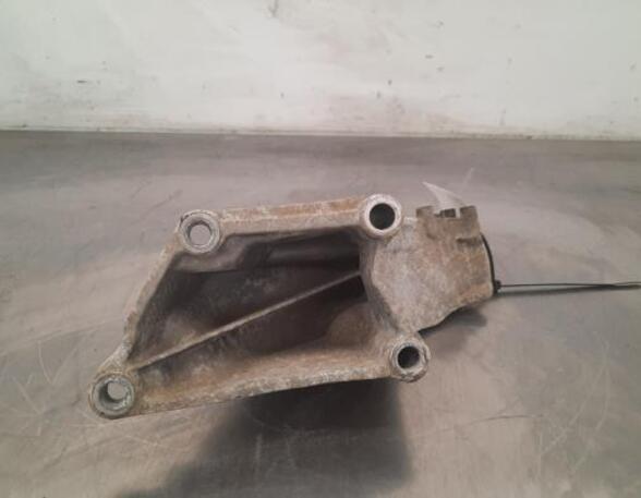 Engine Mount Bracket BMW X5 (E70), BMW X6 (E71, E72)