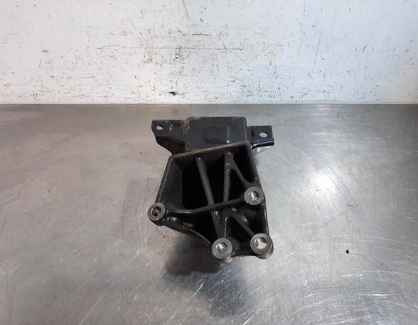 Engine Mount Bracket HYUNDAI i30 (PDE, PD, PDEN)