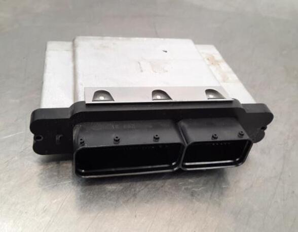 Control unit for engine SKODA FABIA III Estate (NJ5)