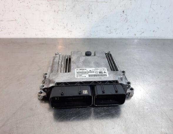 Control unit for engine PEUGEOT 5008 II (MC_, MJ_, MR_, M4_)