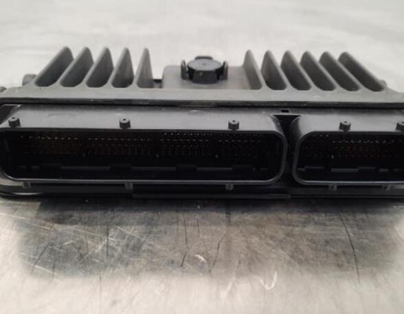 Control unit for engine TOYOTA YARIS (_P21_, _PA1_, _PH1_)