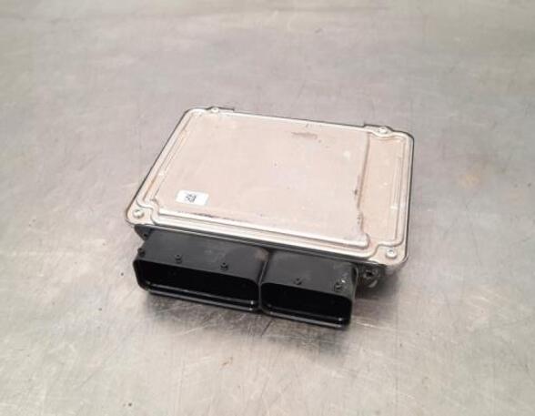 Control unit for engine SKODA OCTAVIA IV Combi (NX5)