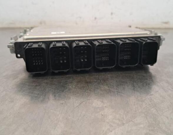 Control unit for engine BMW 1 (F40)