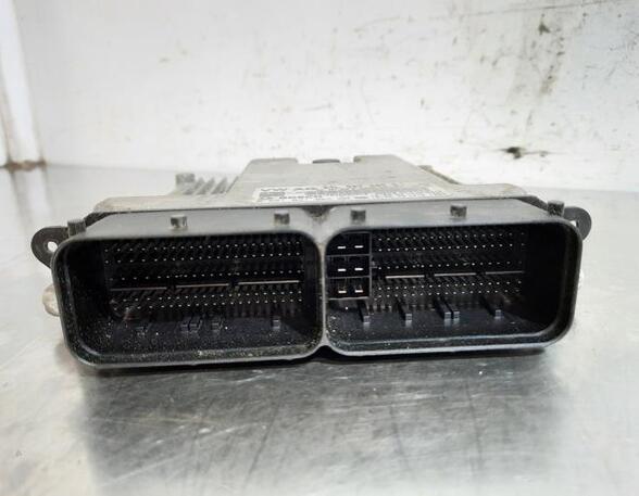 Control unit for engine AUDI A3 Limousine (8VS, 8VM)