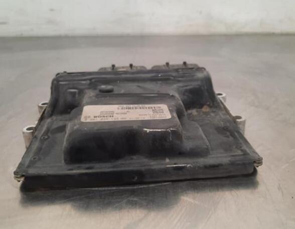 Control unit for engine RENAULT TRAFIC III Van (FG_)