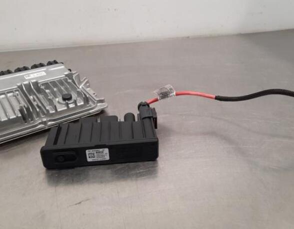 Control unit for engine BMW 1 (F40)