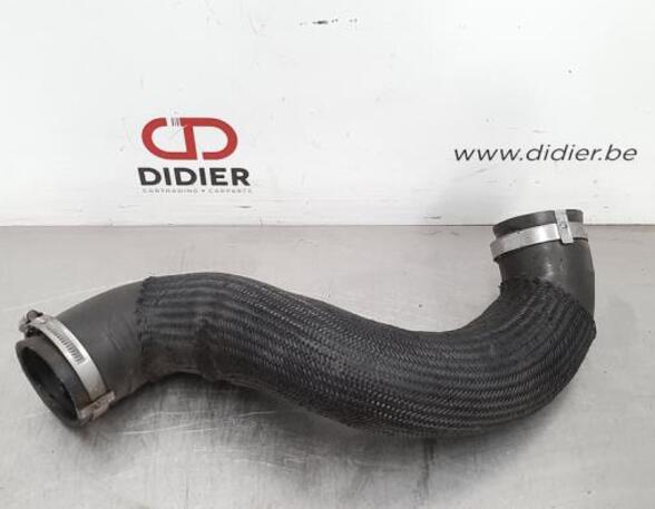 Intercooler Schlauch von einem Citroen DS5