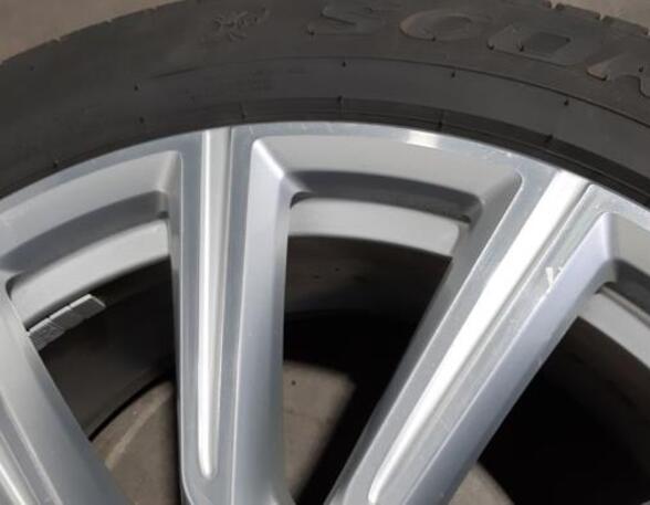 Stalen velg VOLVO XC90 II (256)