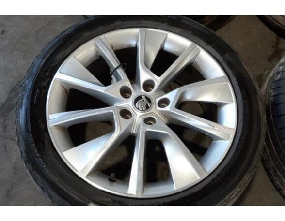 Spare Wheel SKODA KAROQ (NU7, ND7), SKODA OCTAVIA III Combi (5E5, 5E6), SKODA OCTAVIA IV Combi (NX5)