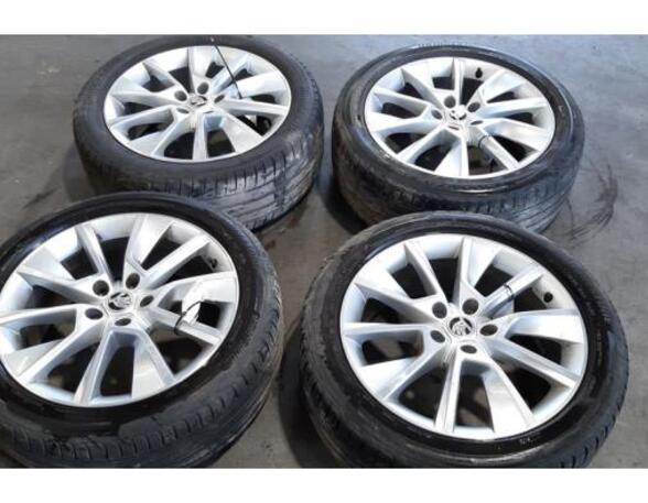 Spare Wheel SKODA KAROQ (NU7, ND7), SKODA OCTAVIA III Combi (5E5, 5E6), SKODA OCTAVIA IV Combi (NX5)