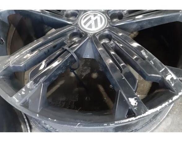 Steel Rim Set VW GOLF VII (5G1, BQ1, BE1, BE2), VW GOLF VIII Variant (CG5), VW GOLF VII Variant (BA5, BV5)