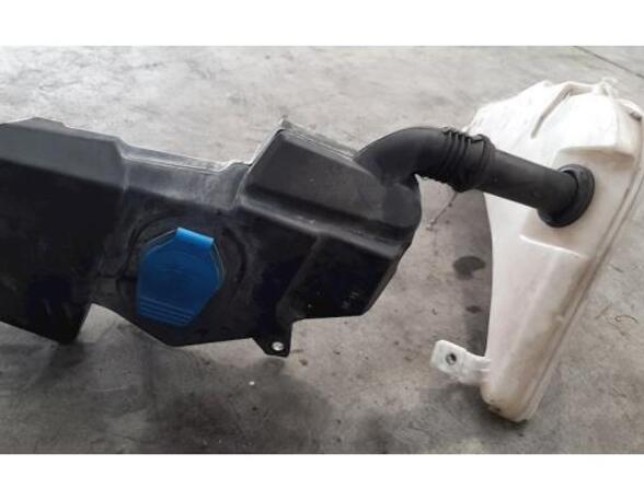 Washer Fluid Tank (Bottle) AUDI A6 Allroad (4GH, 4GJ, C7), AUDI A6 Avant (4G5, 4GD, C7), AUDI A7 Sportback (4GA, 4GF)