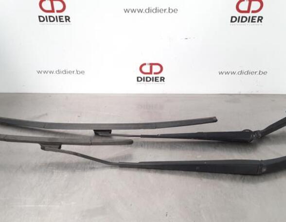 Wiper Arm NISSAN QASHQAI II SUV (J11, J11_)