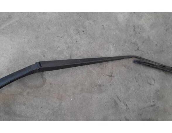 Wiper Arm NISSAN MICRA V (K14)