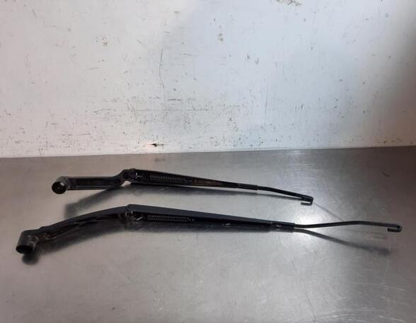 Wiper Arm NISSAN QASHQAI II SUV (J11, J11_)