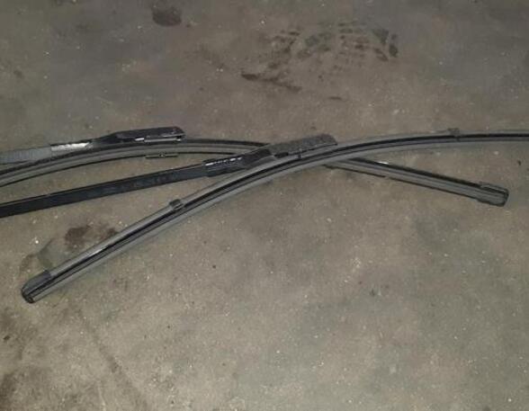 Wiper Blade AUDI A4 Avant (8W5, 8WD, B9), AUDI A5 Sportback (F5A, F5F), AUDI A4 Allroad B9 (8WH, 8WJ)