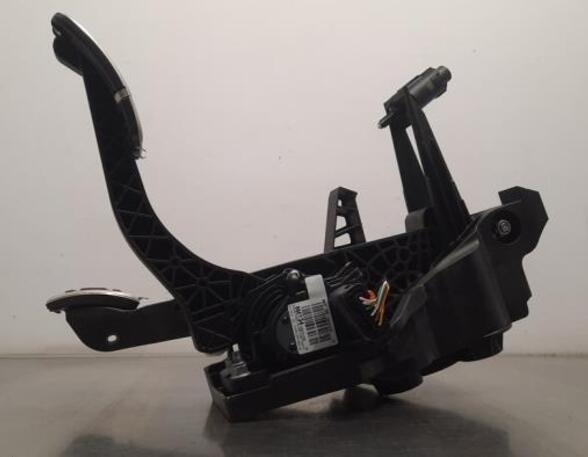 Pedal Assembly PEUGEOT 308 SW III (FC_, FJ_, FR_, F4_, FN_)