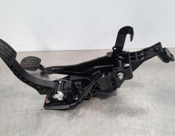 Pedal Assembly PEUGEOT 508 II (FB_, FH_, F3_)