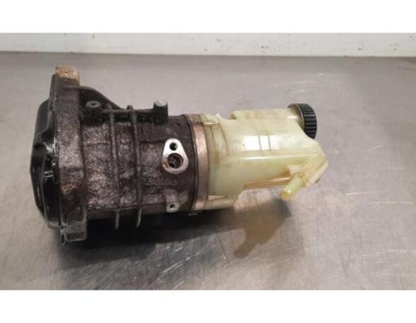 Power steering pump RENAULT MASTER III Van (FV)