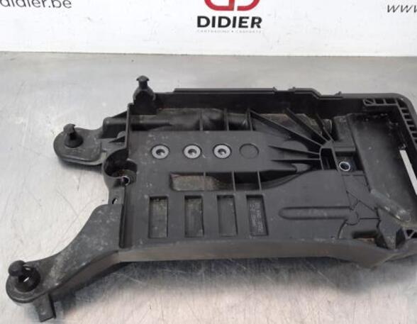 Batterijhouder SKODA SCALA (NW1), VW T-CROSS (C11_), AUDI A1 City Carver (GBH), AUDI A1 Allstreet (GBH)