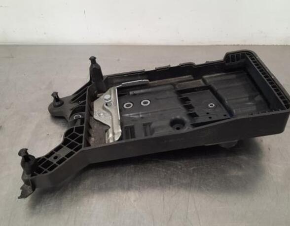 Battery holder SKODA KODIAQ (NS7, NV7, NS6)