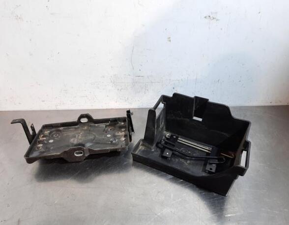 Battery holder MITSUBISHI PAJERO IV (V8_W, V9_W)