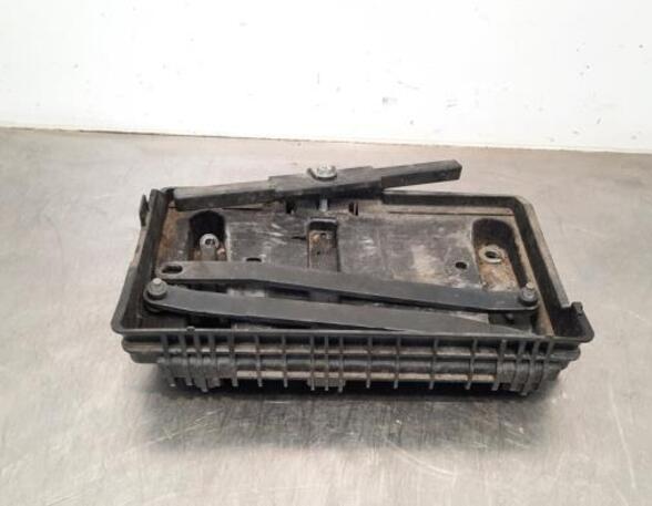 Battery holder MERCEDES-BENZ C-CLASS (W205), MERCEDES-BENZ C-CLASS Coupe (C205)