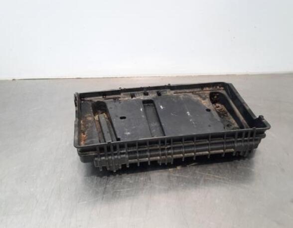 Battery holder MERCEDES-BENZ C-CLASS (W205)