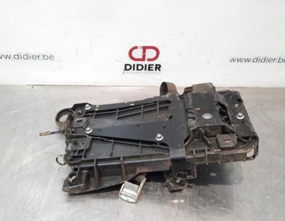 Battery holder VOLVO XC40 (536)