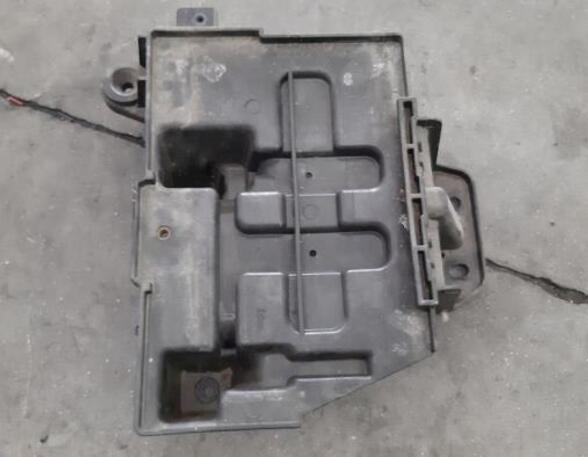 Battery holder KIA SPORTAGE (SL)