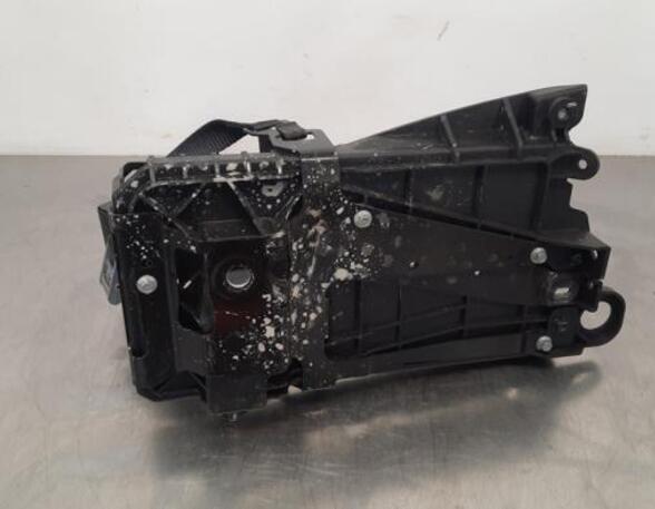 Battery holder VOLVO XC40 (536), VOLVO C40 (539)