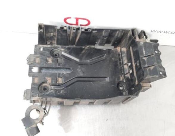 Batterijhouder OPEL CORSA E (X15)