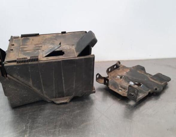 Battery holder PEUGEOT PARTNER Box Body/MPV